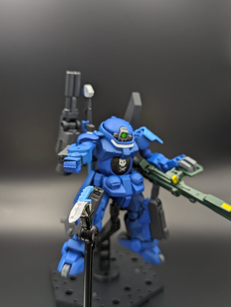 肩のは投げナイフマイダスメッサーの代わり