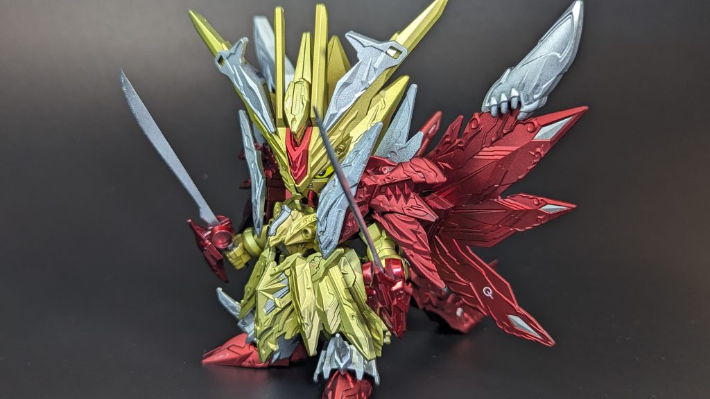 塗装レシピは以下のとおりです。下地：ガイア　サーフェイサーブラックシルバー下地：ガイア　ダークステンレスシルバー装飾：ガイア　スターブライトシルバーボディ：クレオス　GXゴールドメタリックボディ赤：ガイア　クリアーレッドトップコート：クレオス　つや消しトップコート（缶）