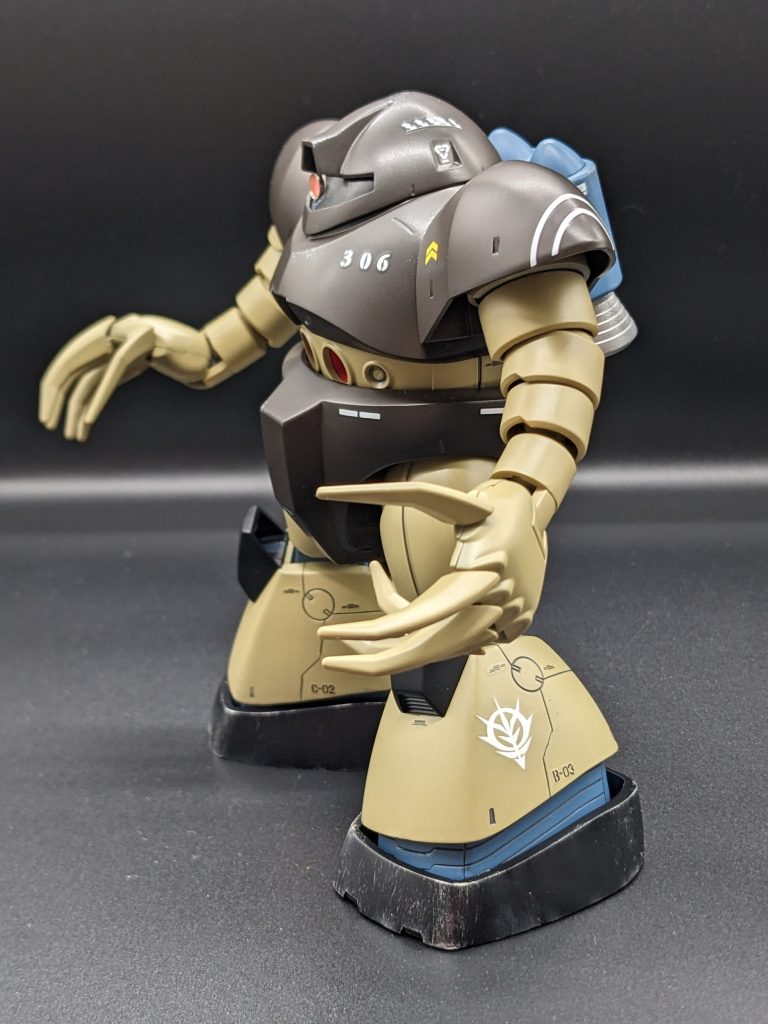 ひさし3ミリ伸ばしてみましたあとはスジボリ