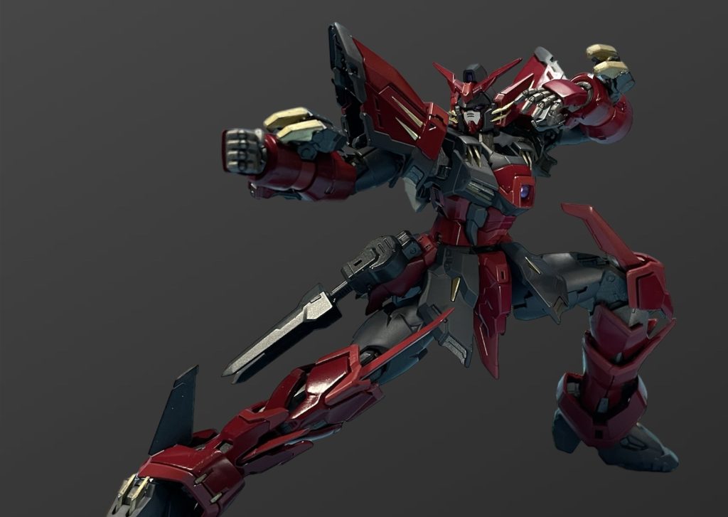 また可動域も優秀でして、このような柔軟でしなやかなポージングもお手のもの✨モビルファイター顔負けですね笑