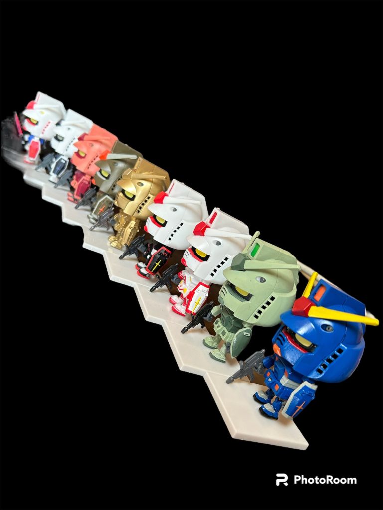 ガンプラくんフルアーマーブルーver.–4枚目/制作者：のん