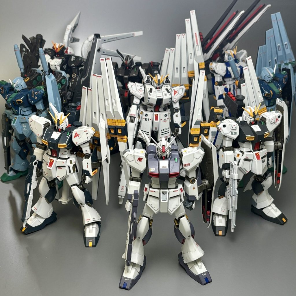 一部を量産型νガンダムに入れ替えて。量産型νガンダム フィンファンネル搭載型 風https://gumpla.jp/hg/1162850量産型νガンダム インコムユニット搭載型 風https://gumpla.jp/eg/1076020