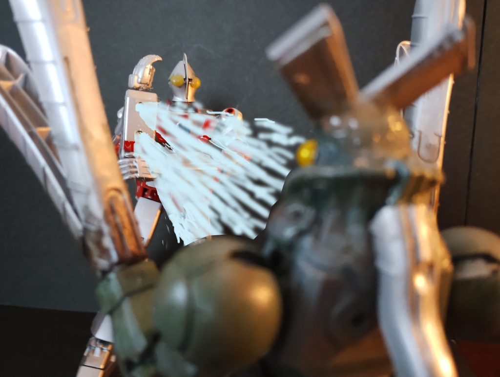 敵のモビルスーツは退治された。こうしてシェルビー星人の侵略は阻止された。ありがとう、ウルトラガンダム！