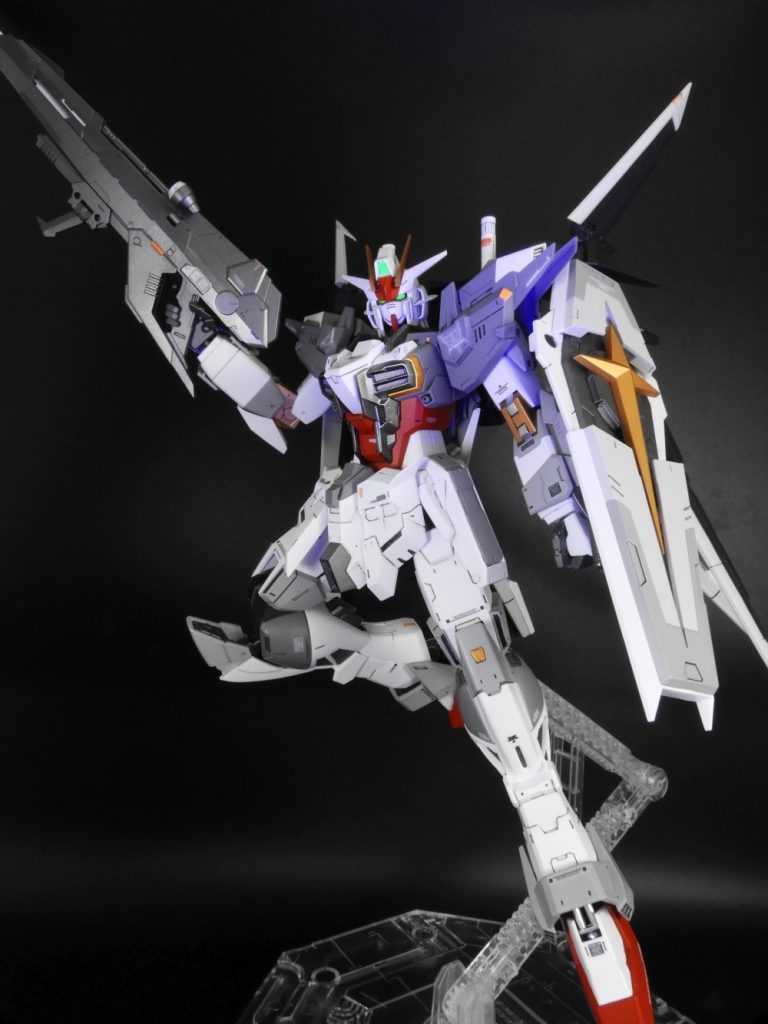 ビルドシリーズは見ていないのですが、このキットは造形が気に入って購入しました。