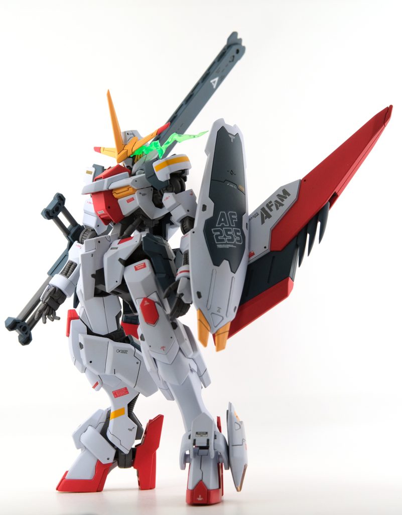 ガンダム端白星 第２形態–2枚目/制作者：イタミテック