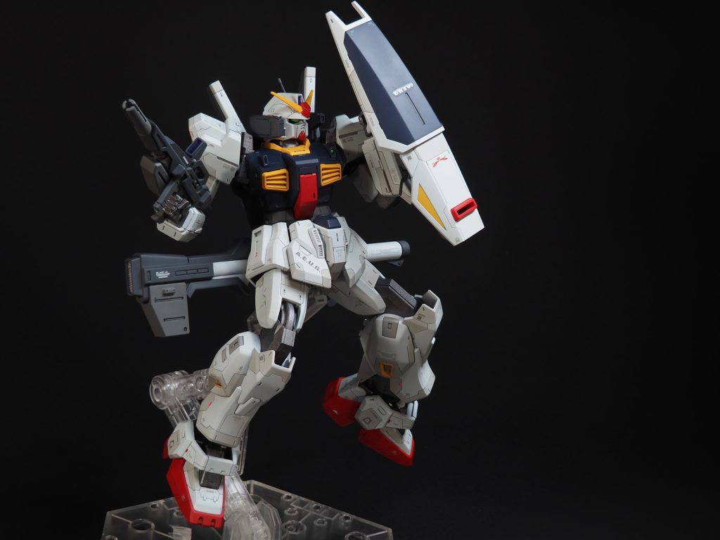 説明書からのポーズその２。