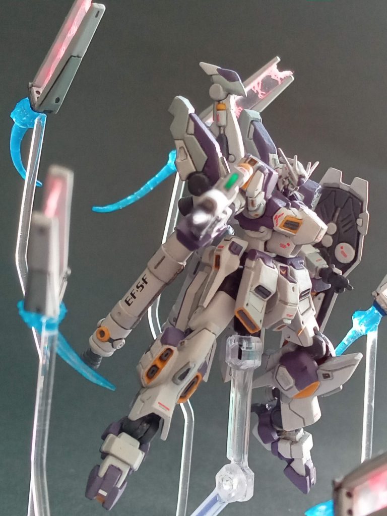 最後までご覧いただきありがとうございます!レアカラーver(クリアカラー)を使用して制作したのですが、ほんと改修しずらい!ただでさえ細かい作業で難易度高いのに、自ら高めてしまいました。今後クリアでは改修しません!あと可動化もねw