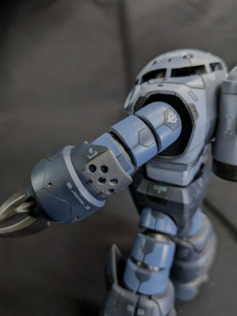 RGに劣らないHGズゴックを作る。–2枚目/制作者：goroomaru