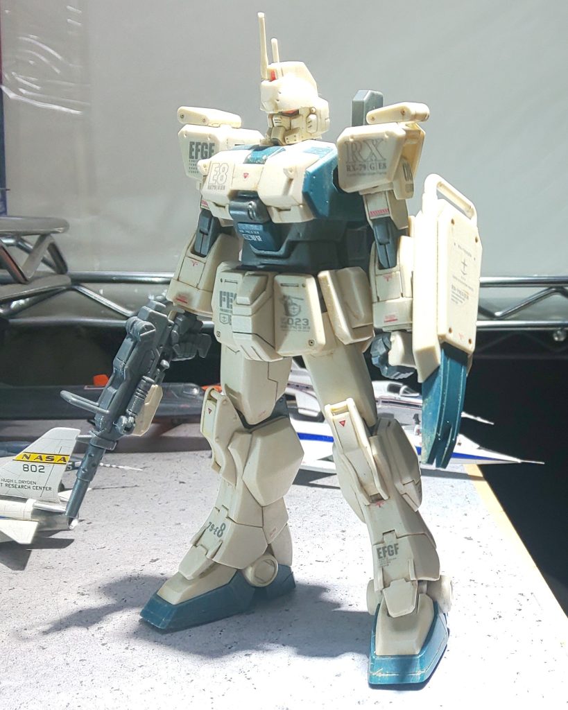 適当な場所で撮影…です…