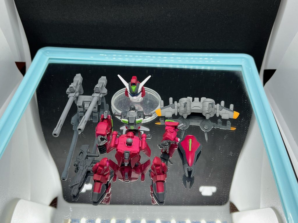 パーツはこんな感じで