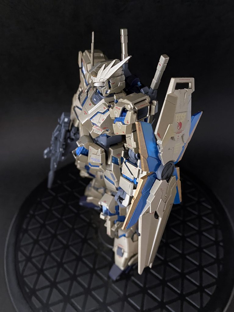 斜め上からのショット。小説版なのでシンプルです。