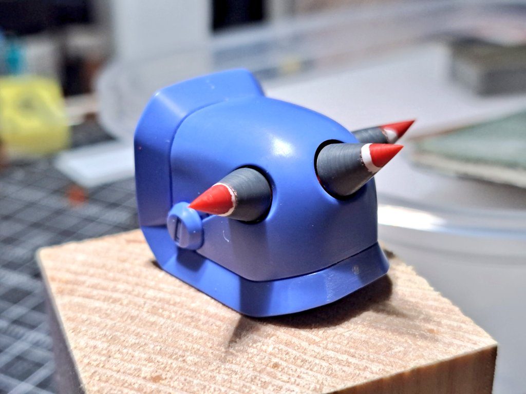 スパイクはジャンクパーツを組み合わせて作りました