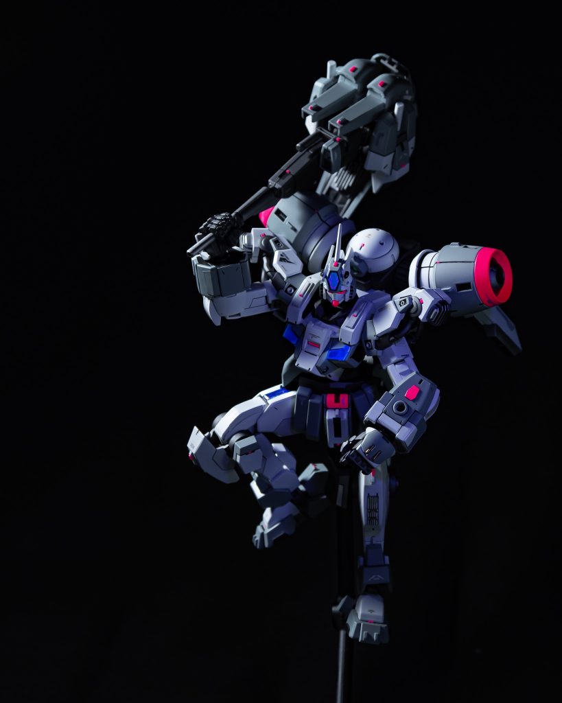 パーメットスコア3による「遠隔操作ハンマー」です。マーベルのソーのムジョルニアです。