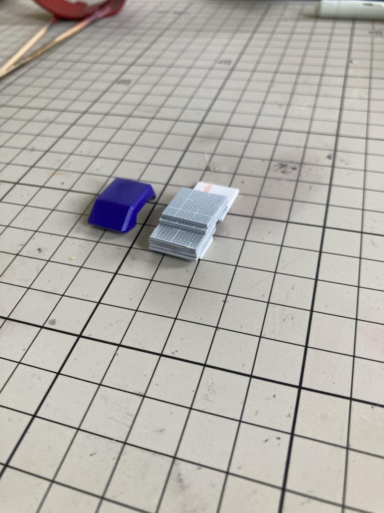 最中にパーツ隠しにあいまして、腰のパーツの片方は自作です。簡単なパーツでも自作となると2日くらいかかりました💦あんまり拡大しないでください😅最後までご覧くださいましてありがとうございました。