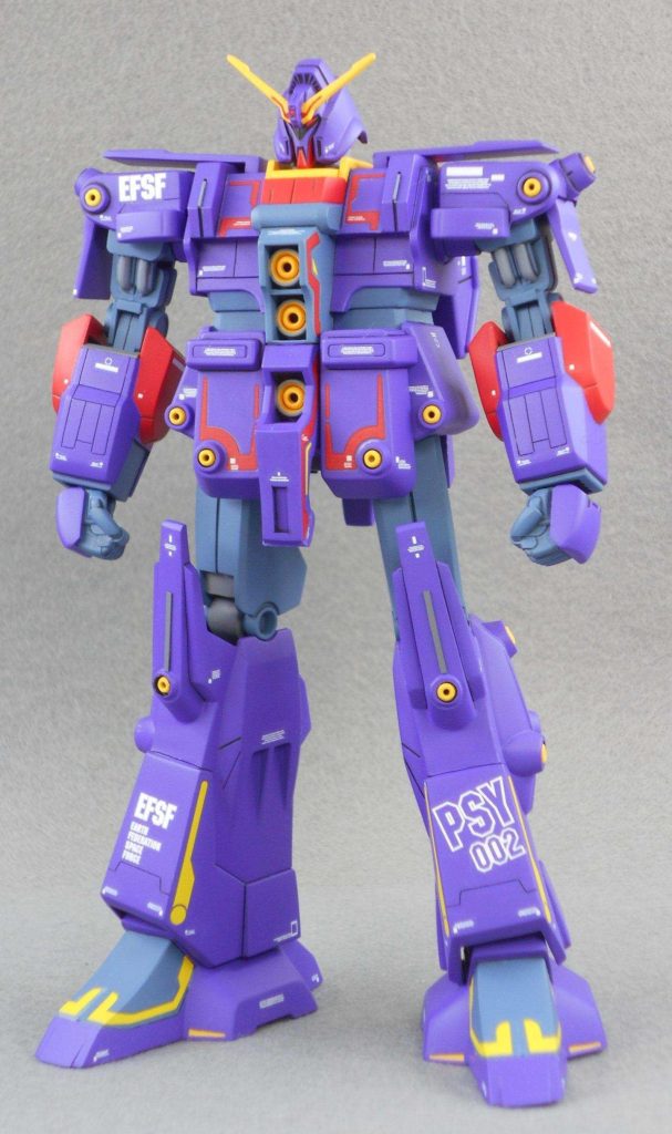 メガ粒子砲口はビーズを黄色く塗装し埋め込み。