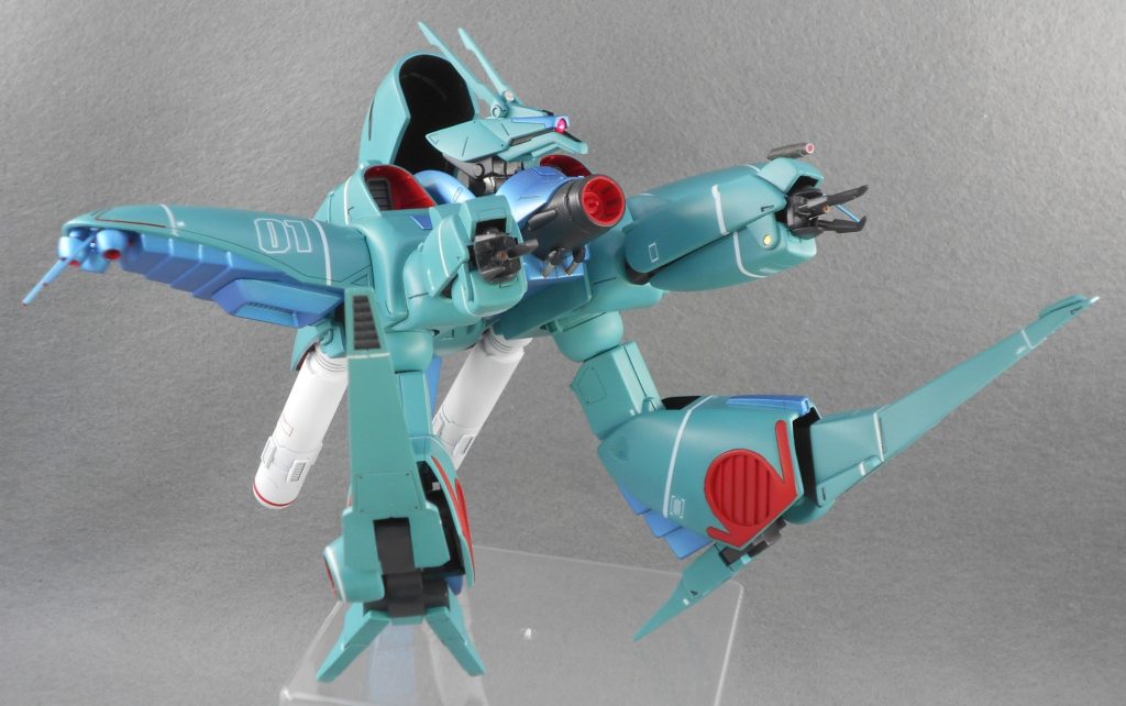 パケ絵のポーズ。