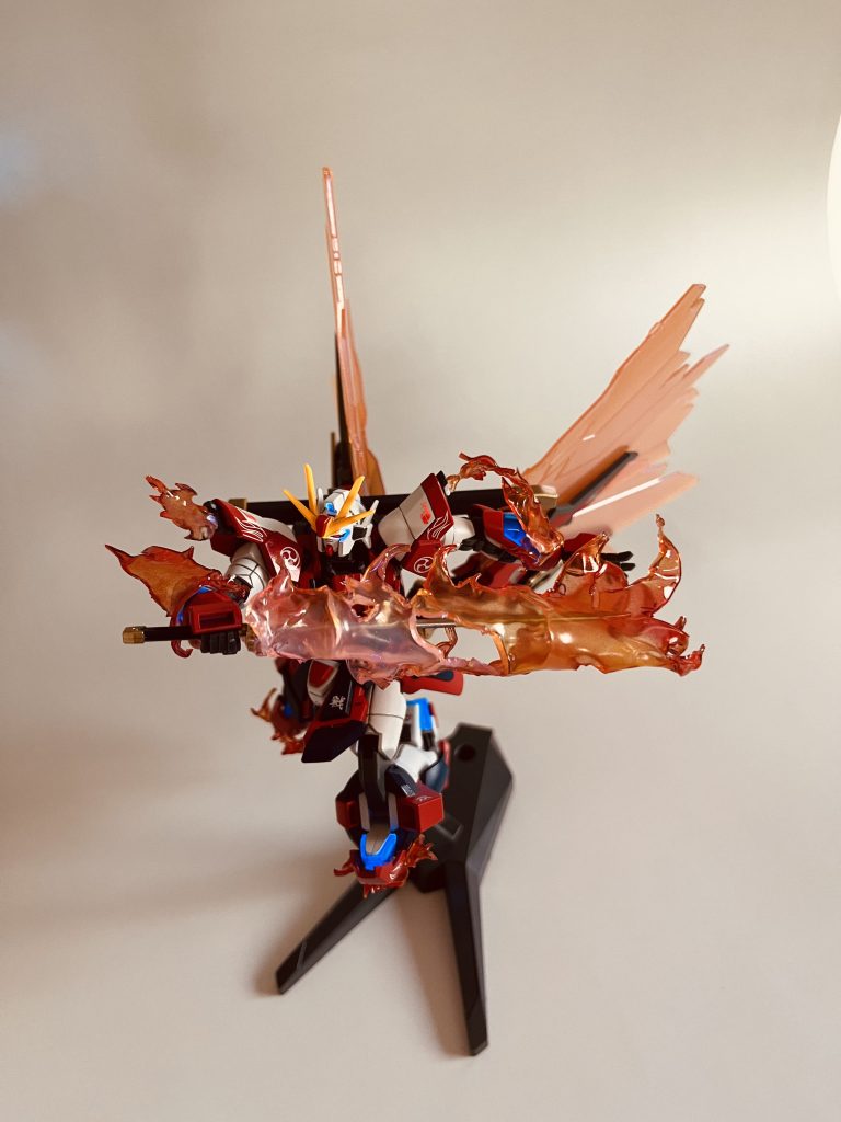 奥義: 烈吼斬刀身に纏ったエネルギーが火炎となる、すごいダメージの斬撃!奥義発動時のみ剣を使う、神バーニングの戦闘スタイル、よかったですよね。