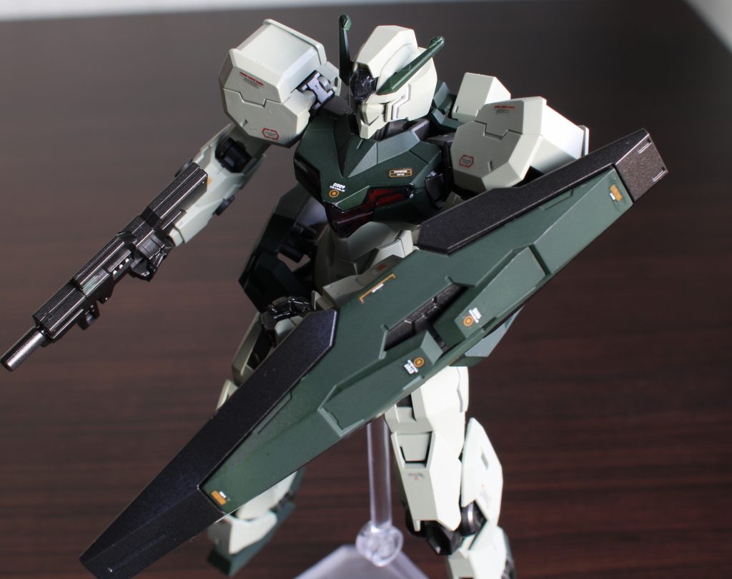 作りながら思いましたが、顔こわっ。でも水星１のイケメン。