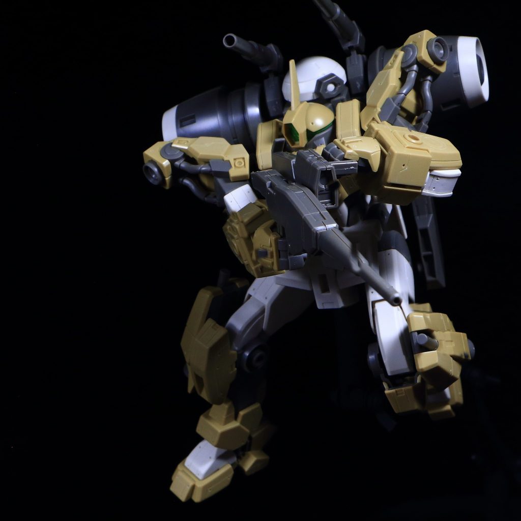 パチ組み?素組み?状態です。