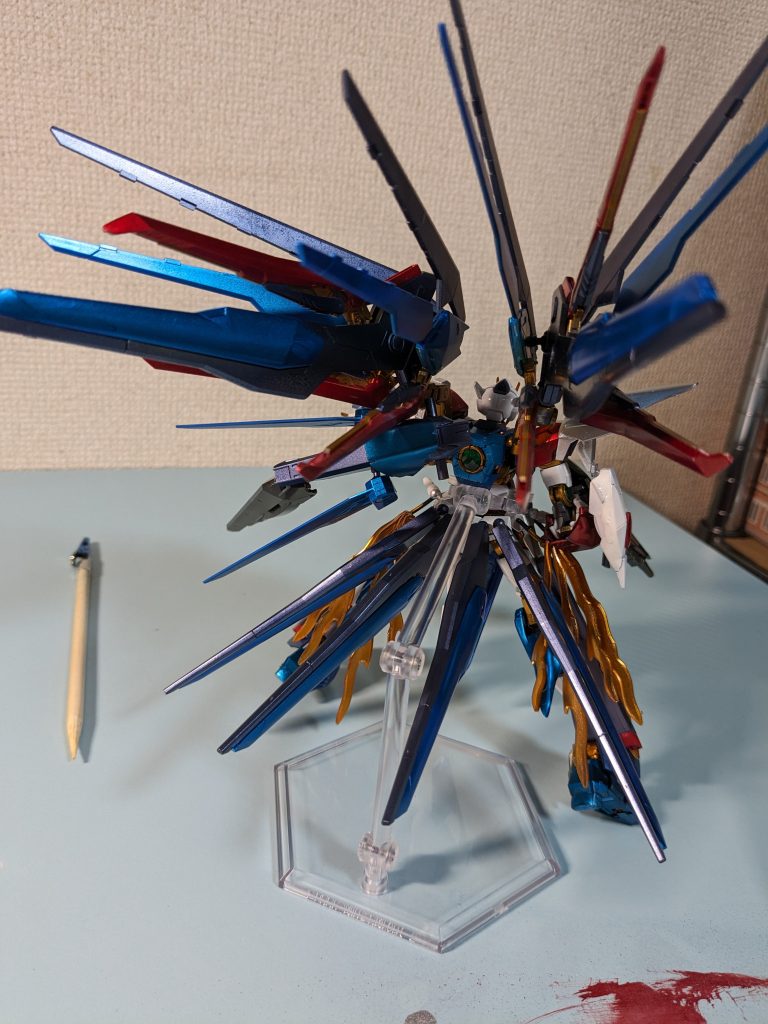 後ろです