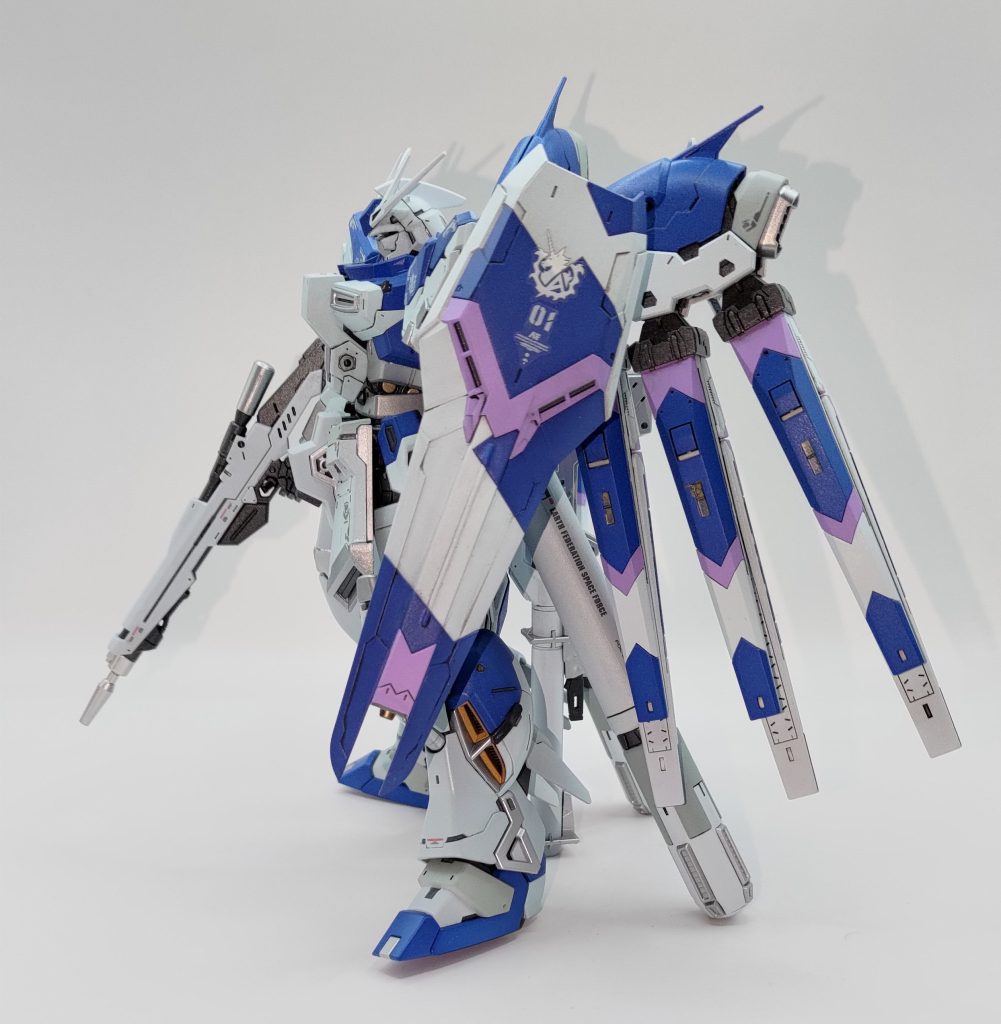 水転デカールは使わず付属のシールを貼ってます。