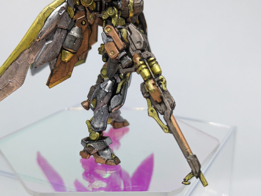 バスターライフル。カラーリングがおもちゃっぽくなってしまった気が。