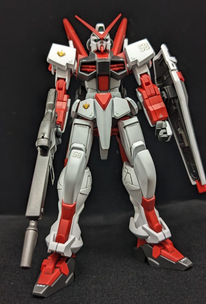 煽り、顔を前にだしたことでフェイスがよく見えるようになりました。