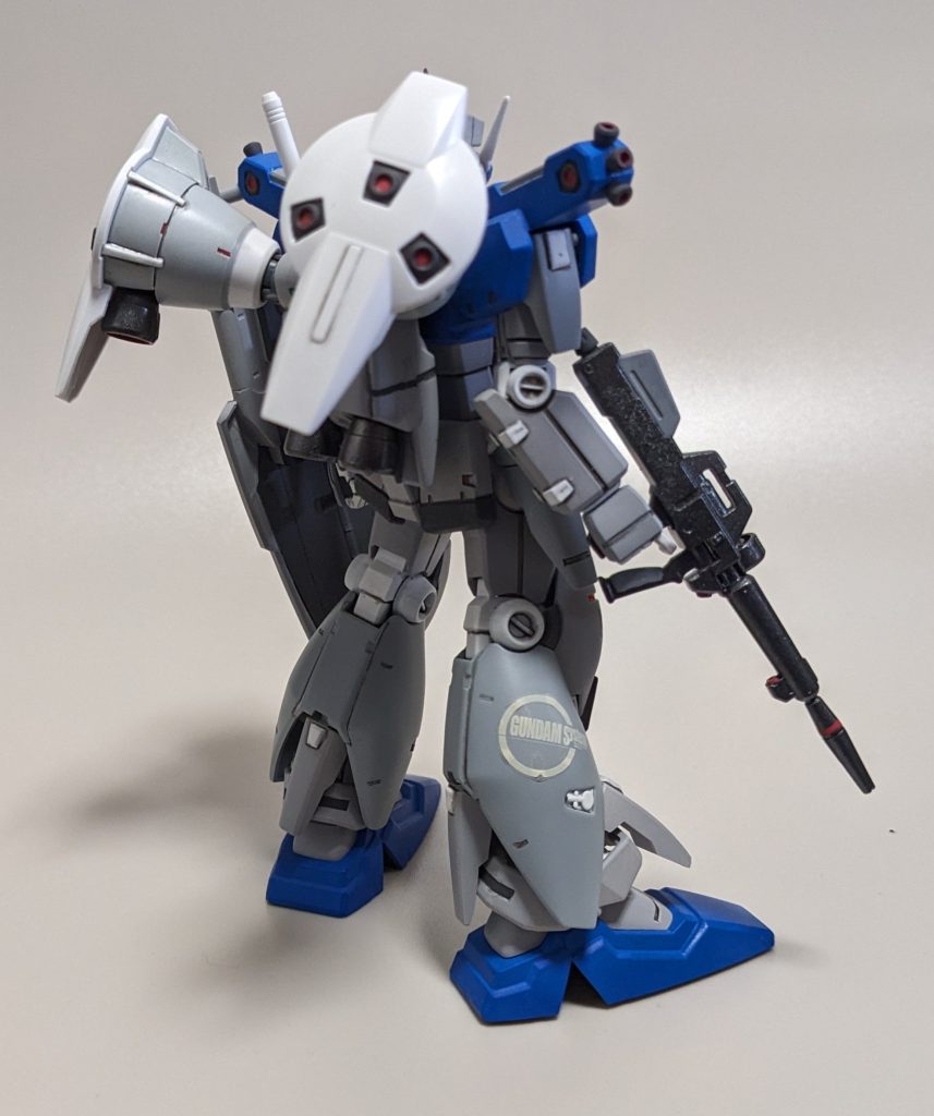 折角のGUNDAMSystemがガタガタの図。テトロンは曲面に弱いのが辛いですな。