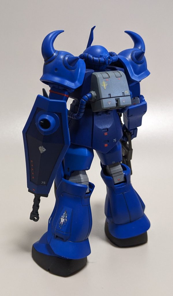 やっぱり外せないグフ姉さんの図。