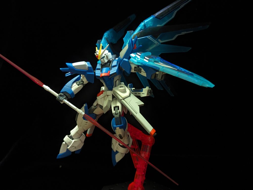 可変機構をオミットし身軽になってます