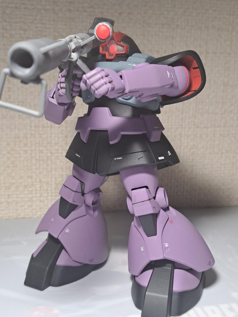 両手持ち　　自分もやりたかったですデカールは抑えめ　てか手持ち無かったです