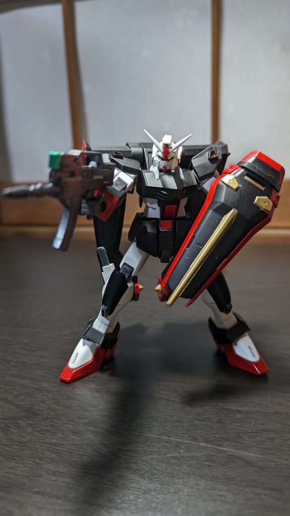 ハイペリオンガンダム–3枚目/制作者：TAKU-ANN