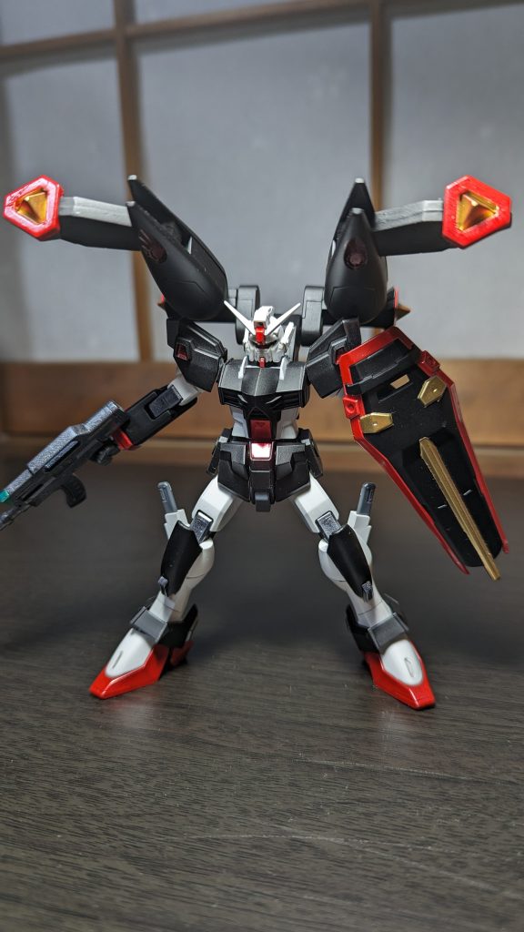 ハイペリオンガンダム–4枚目/制作者：TAKU-ANN