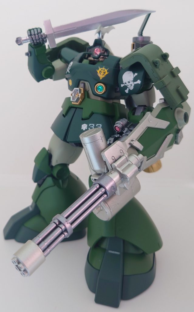 そして、近接武器にはヒートサーベル!普段は、ガトリングシールドに格納してあります。