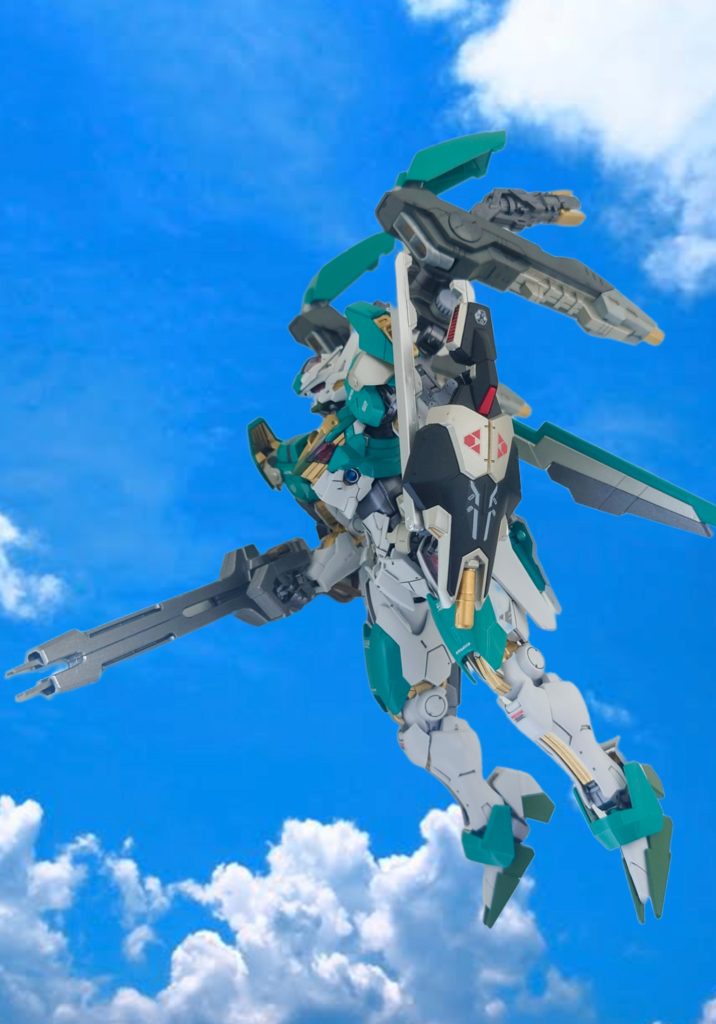 ということで、2024年一発目はエアリアルに高機動型ブースターユニットを乗せた高機動型エアリアルでした。地球寮のみんなが好きなので、シン・セー開発公社なんかじゃなく地球寮(株式会社ガンダム)が改修したらどんなガンダムになるだろうと妄想していたので形にできてよかったです。