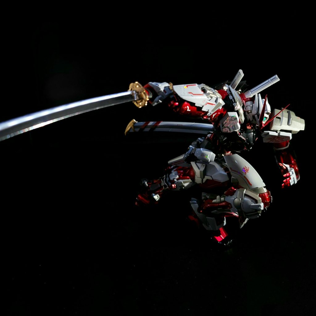 HIRMガンダムアストレイ レッドフレーム フライトユニット–4枚目/制作者：Ventall