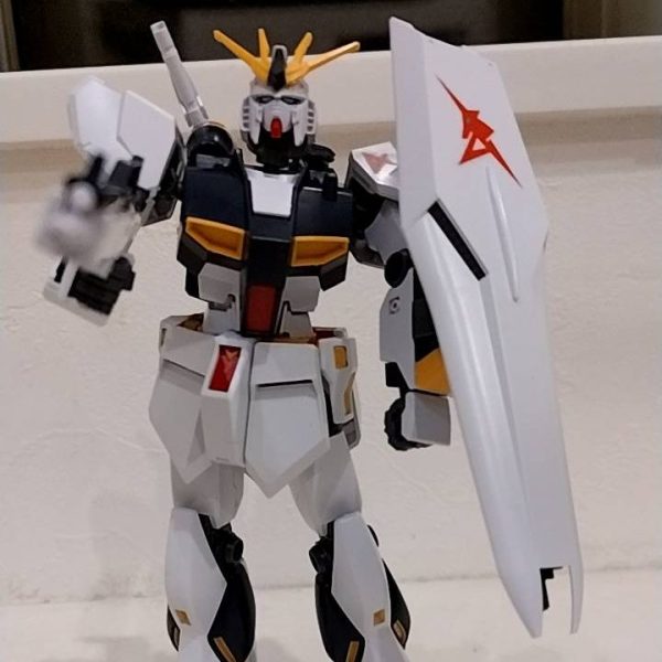 姪が作ったνガンダム　EG