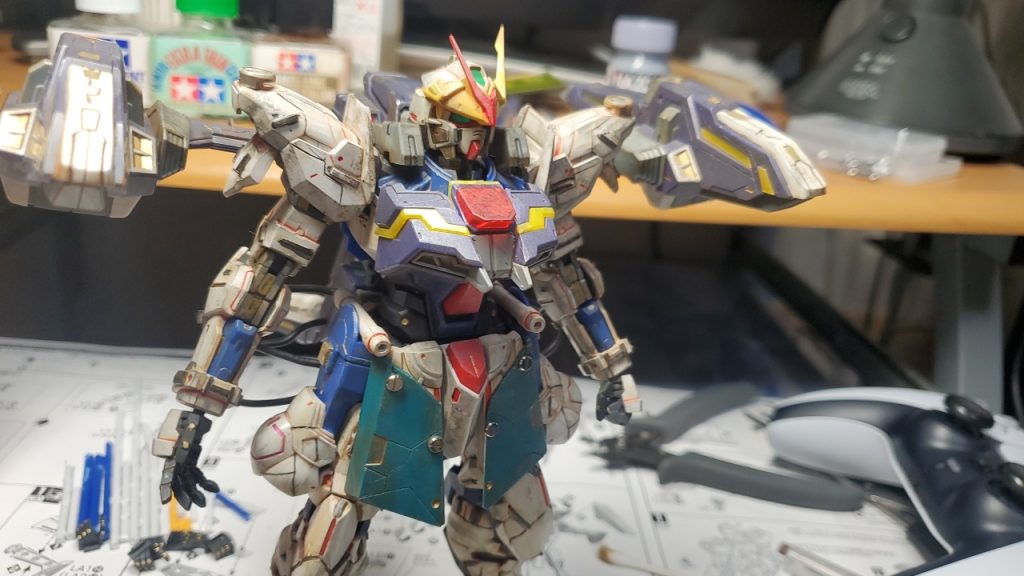 ガンダムアストレイアウトフレームD(ライジングストライカー装備)–2枚目/制作者：ジーク