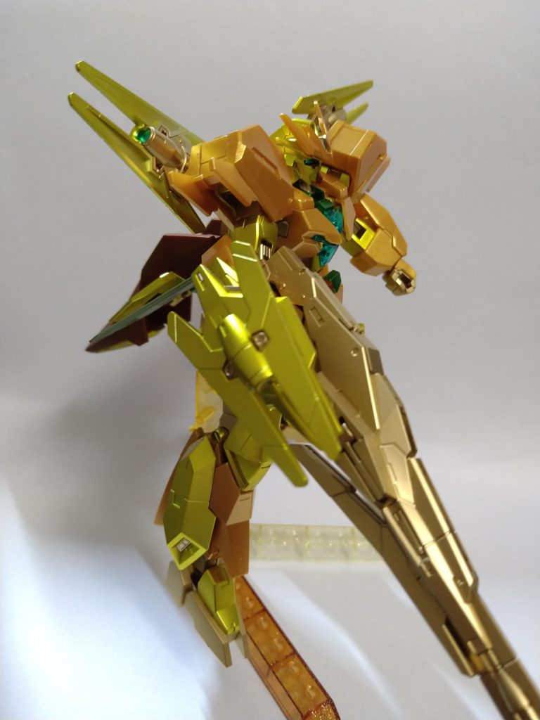 形状が分かり辛い色ですね、、