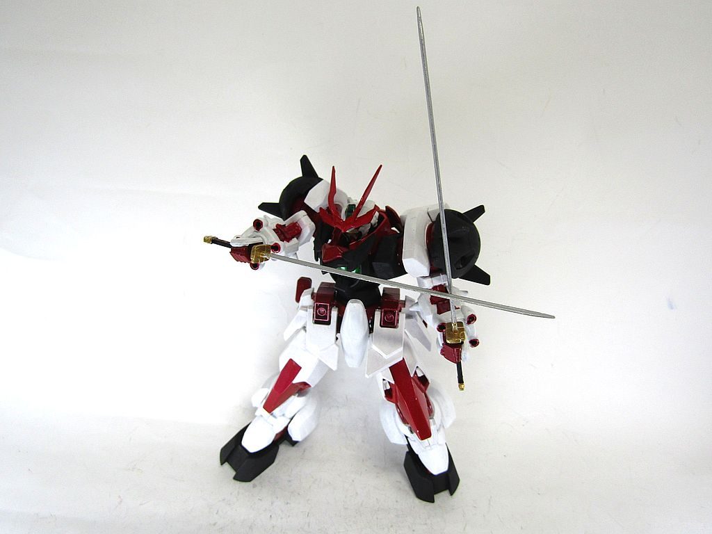 技術の粋を込めて造られたガーベラストレートとタイガーピアス。ここぞという時に使う奥の手です。
