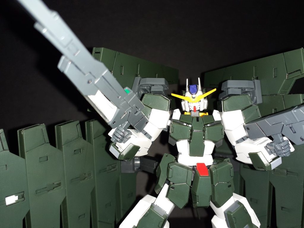 ガンカメラ露出はメインカメラが隠れるので見栄えは微妙かも