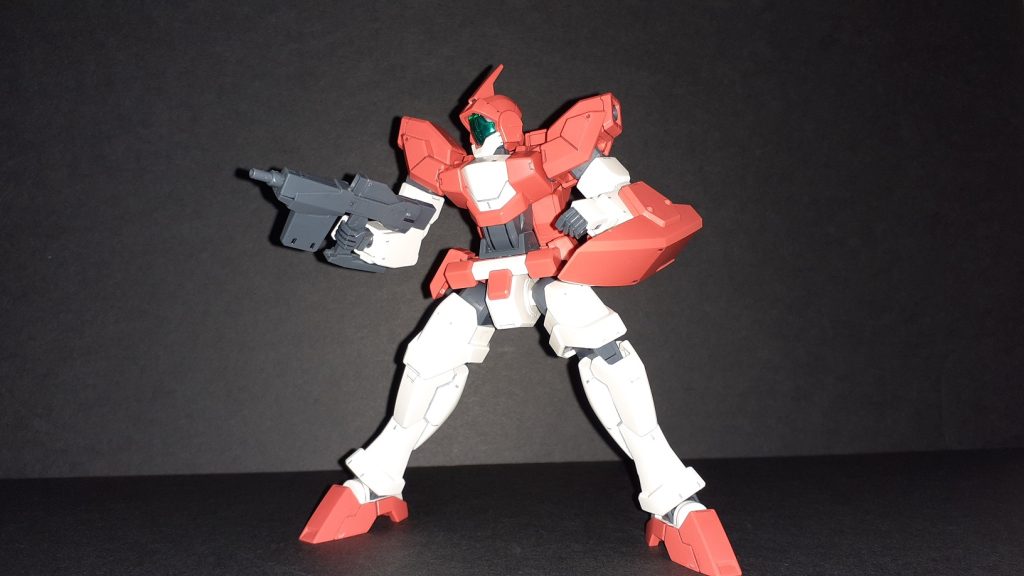 絶妙に強くなさそうなデザインがいい。未だにOカスタムが出ないのか……