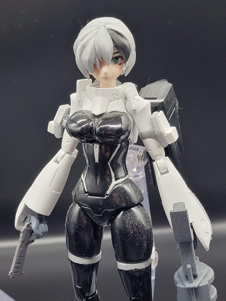 一番最初に作ったメイ。埃が(笑)