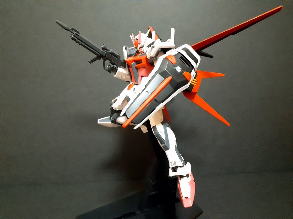 何気にDESTINYの天空のキラまで稼働し続けるんですよね。ストライカーパックが今後発売されますがオオトリも出てくれないかな……