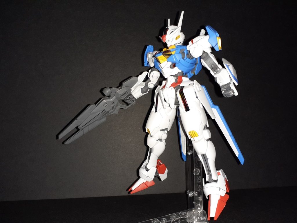 主役機だけあって値段の割にプレイバリューが高い