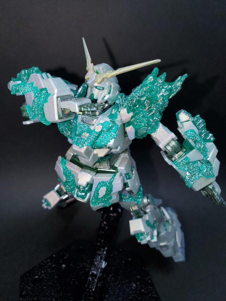 最後はジェネラル・レビル隊をなぎ払う【アイ～ン】