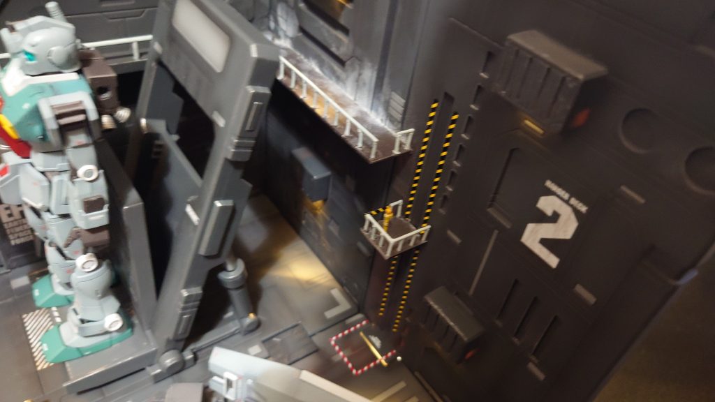 リフトはデフォルトではないので、スクラッチしてみました。