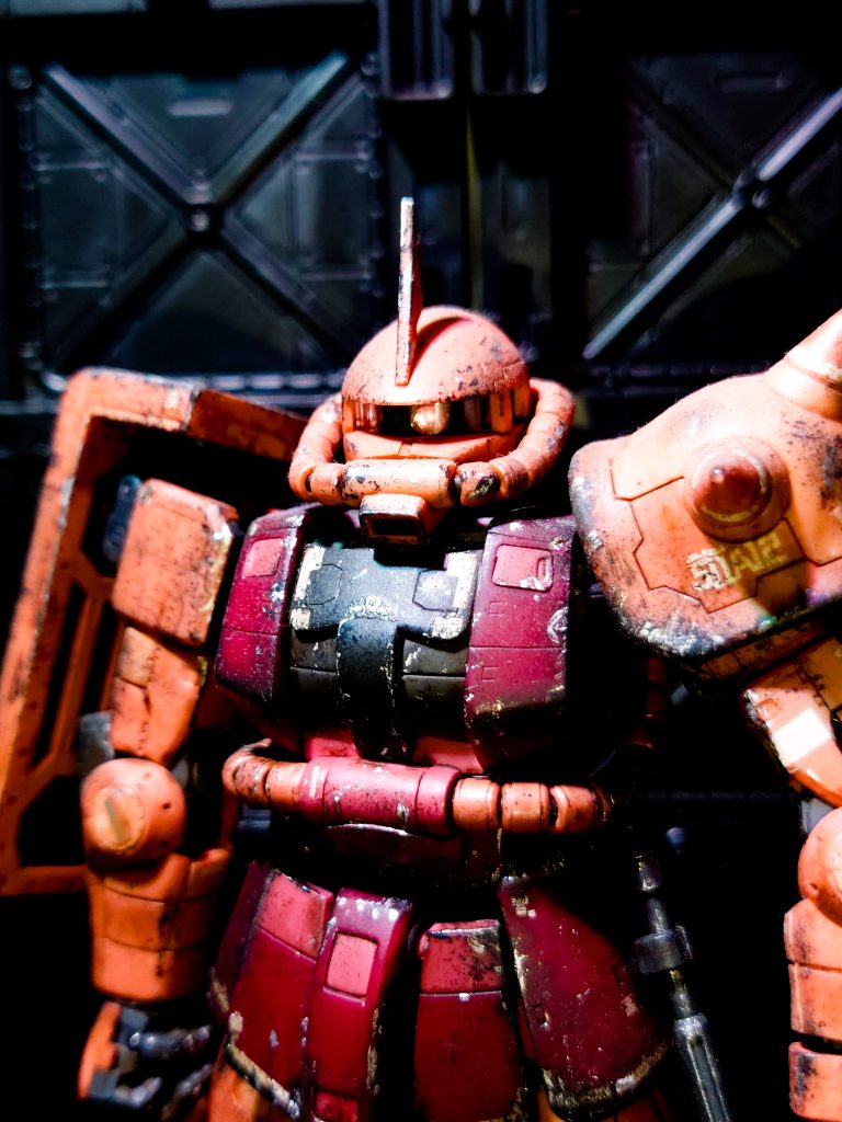 ネットを参考にウォッシングやチッピング、ドライブラシ。やりすぎても良し！と決めてしっかりやりすぎました（笑）