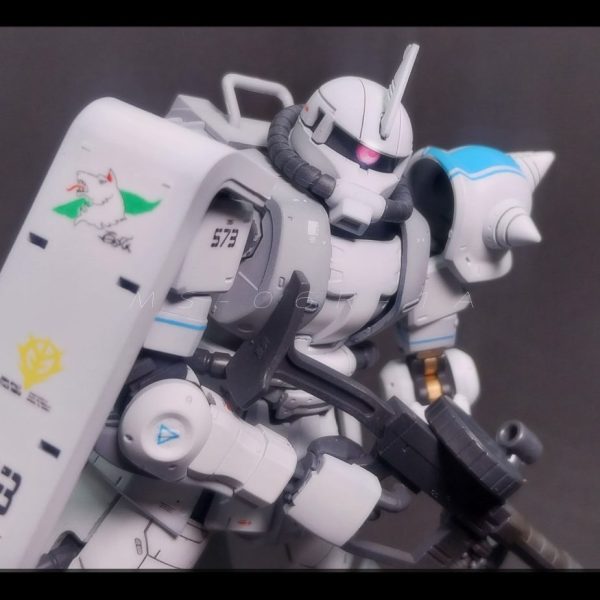 シン・マツナガ専用ザクⅡ