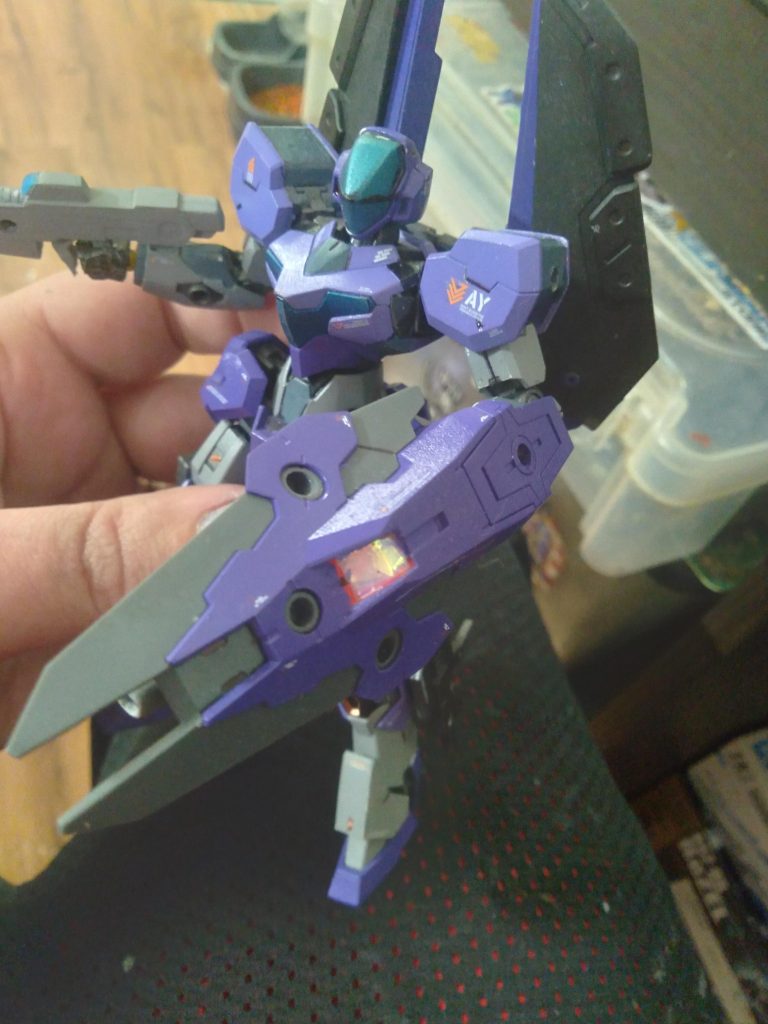 This is my other Gundvolva custom. I call it the EX-G-00 Gundrone. It's also from my WFM custom series